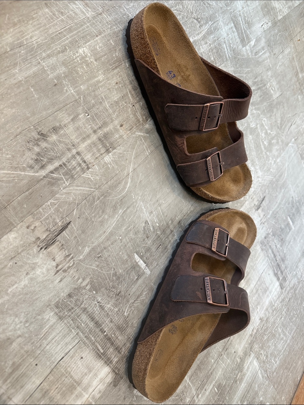 Birkenstock Arizona Men's Brown Two-Strap Leather Sandals Regular - Picture 5 of 6